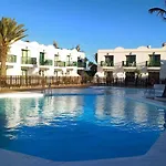 Surya Vistas Al Parque Natural Piscinas Y Tennis Apartman Corralejo