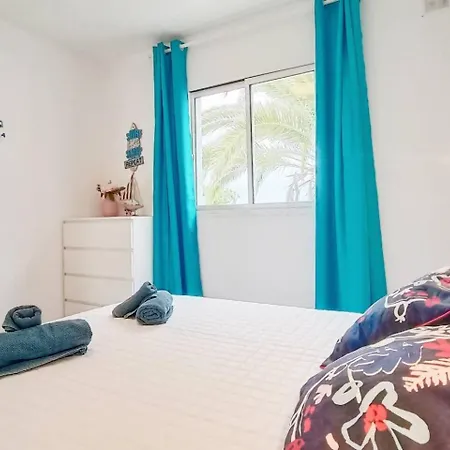 Surya Vistas Al Parque Natural Piscinas Y Tennis Apartman Corralejo