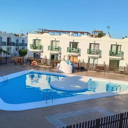 Surya Vistas Al Parque Natural Piscinas Y Tennis Lägenhet *