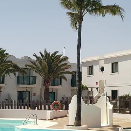 Surya - Vistas Al Parque Natural Piscinas, Tenis Corralejo